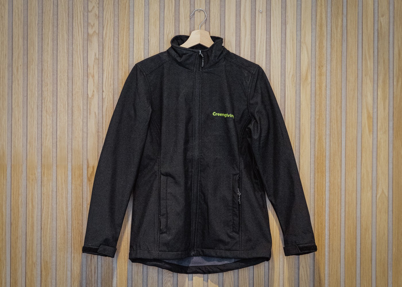 Jacke mit Logo
